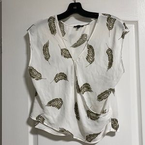 Dynamite cropped sleeveless camisole